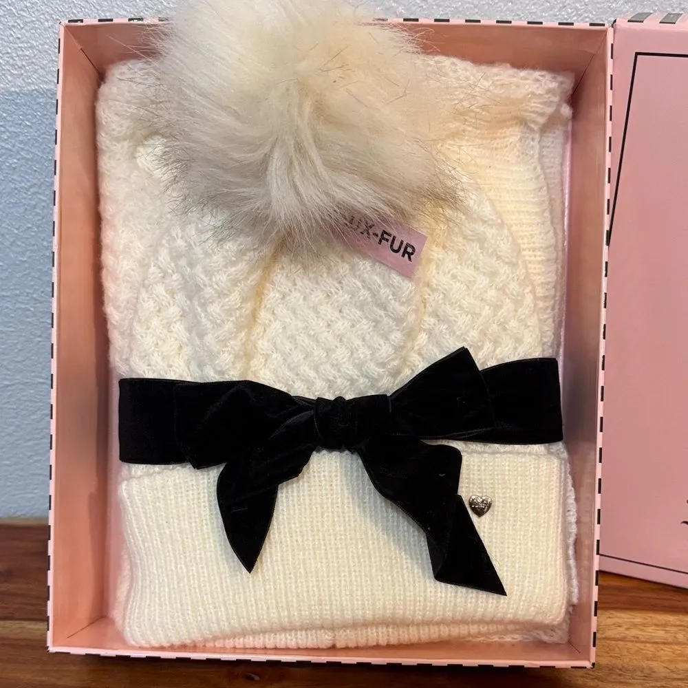 Juicy Couture Beanie Scarf Set Cream Ivory Winter Knit Pom Pom Gift Box Y2K
